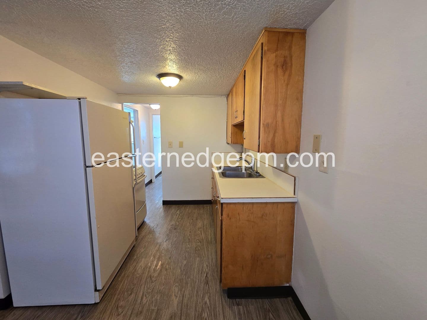Ontario Apartment: 98 NW 10th Street