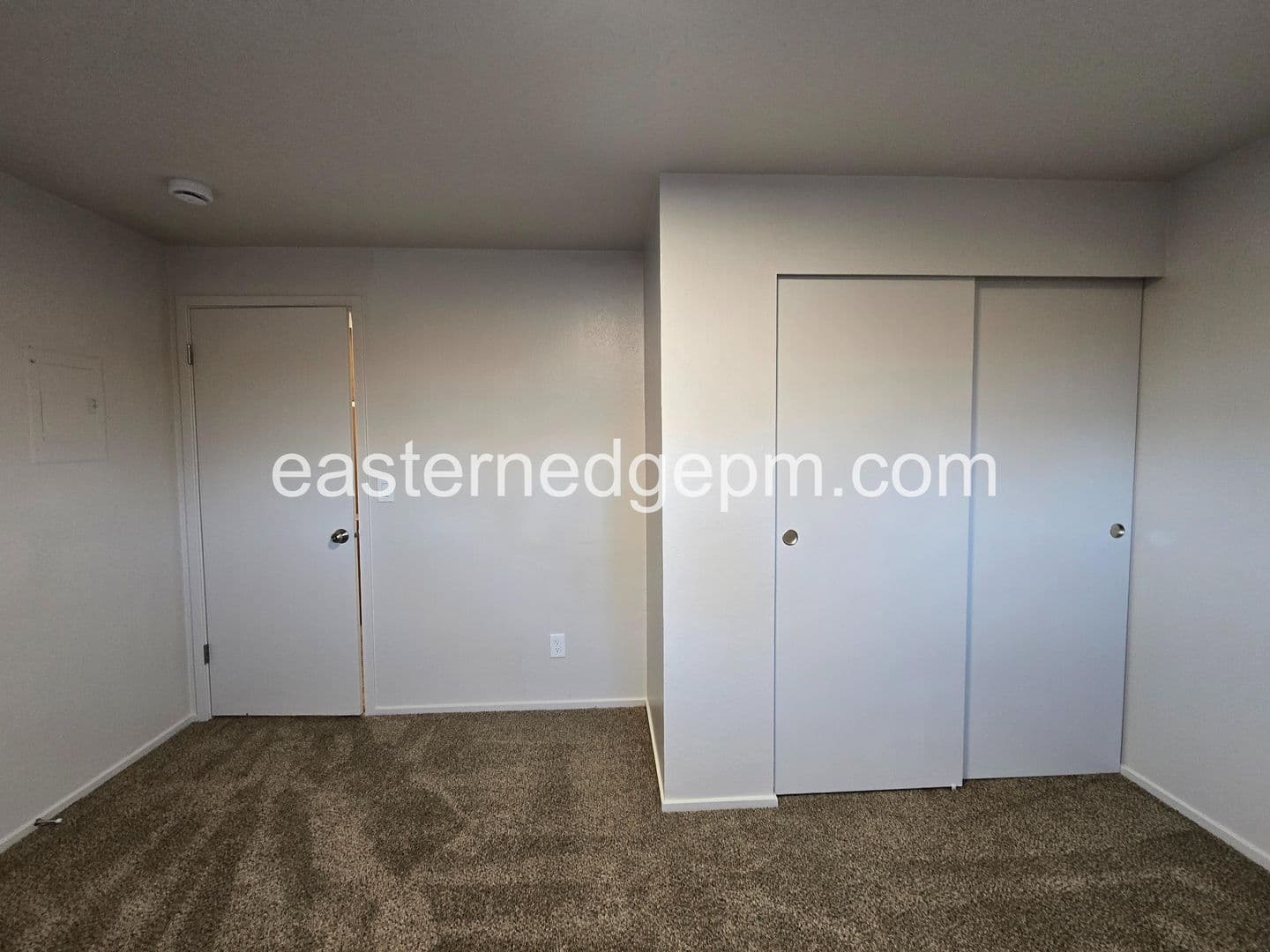 Ontario Apartment: 425 -431 NW 8th Street