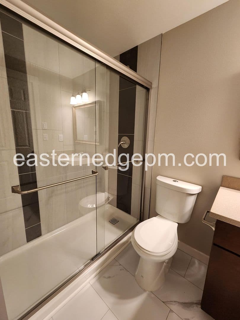 Ontario Apartment: 520 SW 24th Street