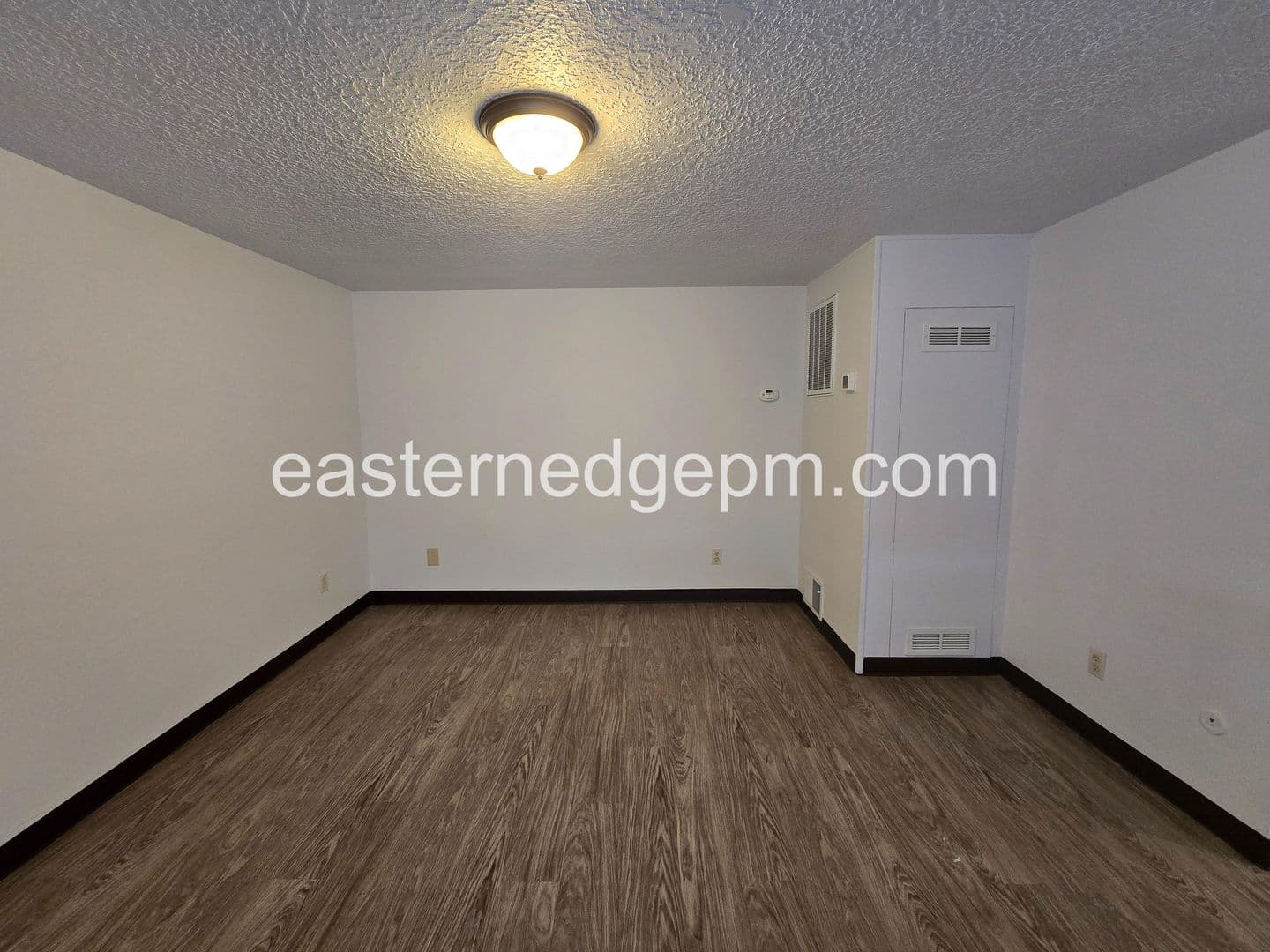 Ontario Apartment: 98 NW 10th Street