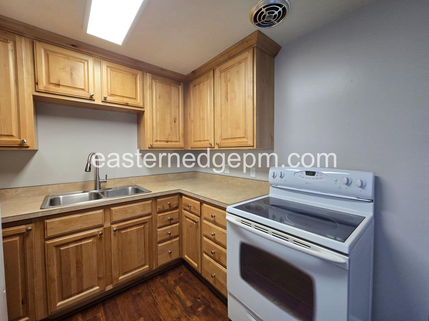 Ontario Apartment: 1227 - 1287 SW 5th Avenue