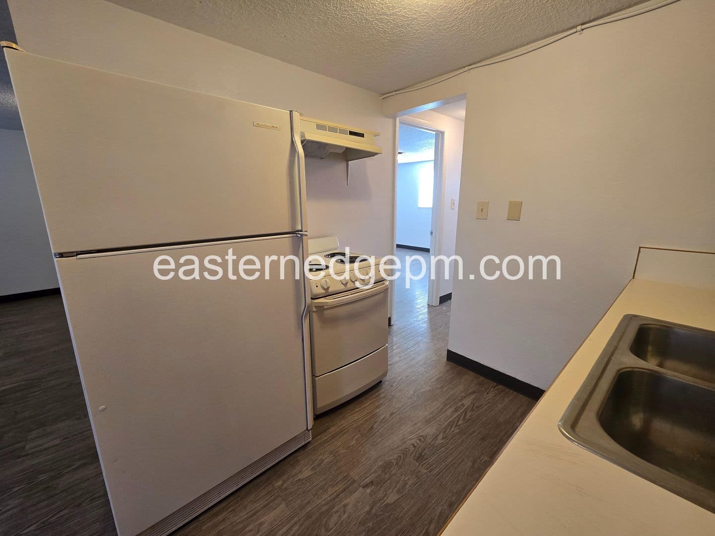 Ontario Apartment: 98 NW 10th Street
