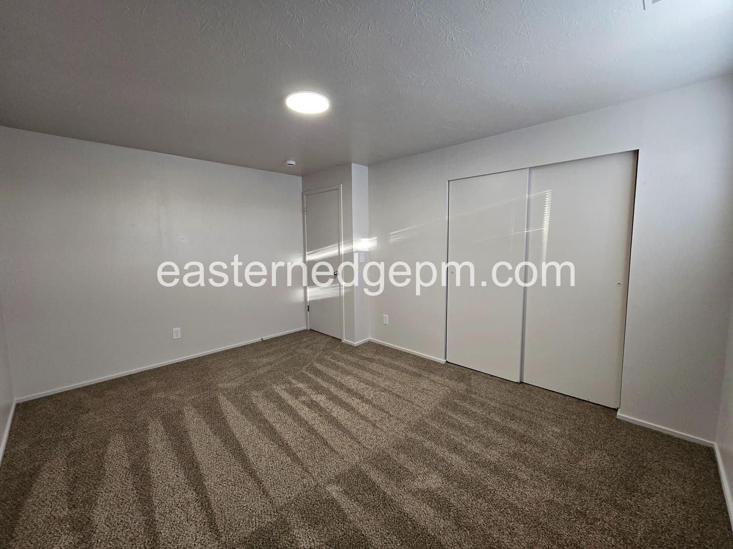 Ontario Apartment: 425 -431 NW 8th Street