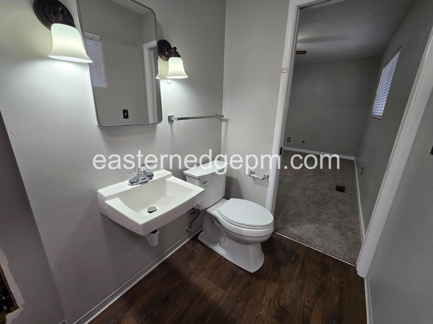 Ontario House: 568 NW 3rd Street