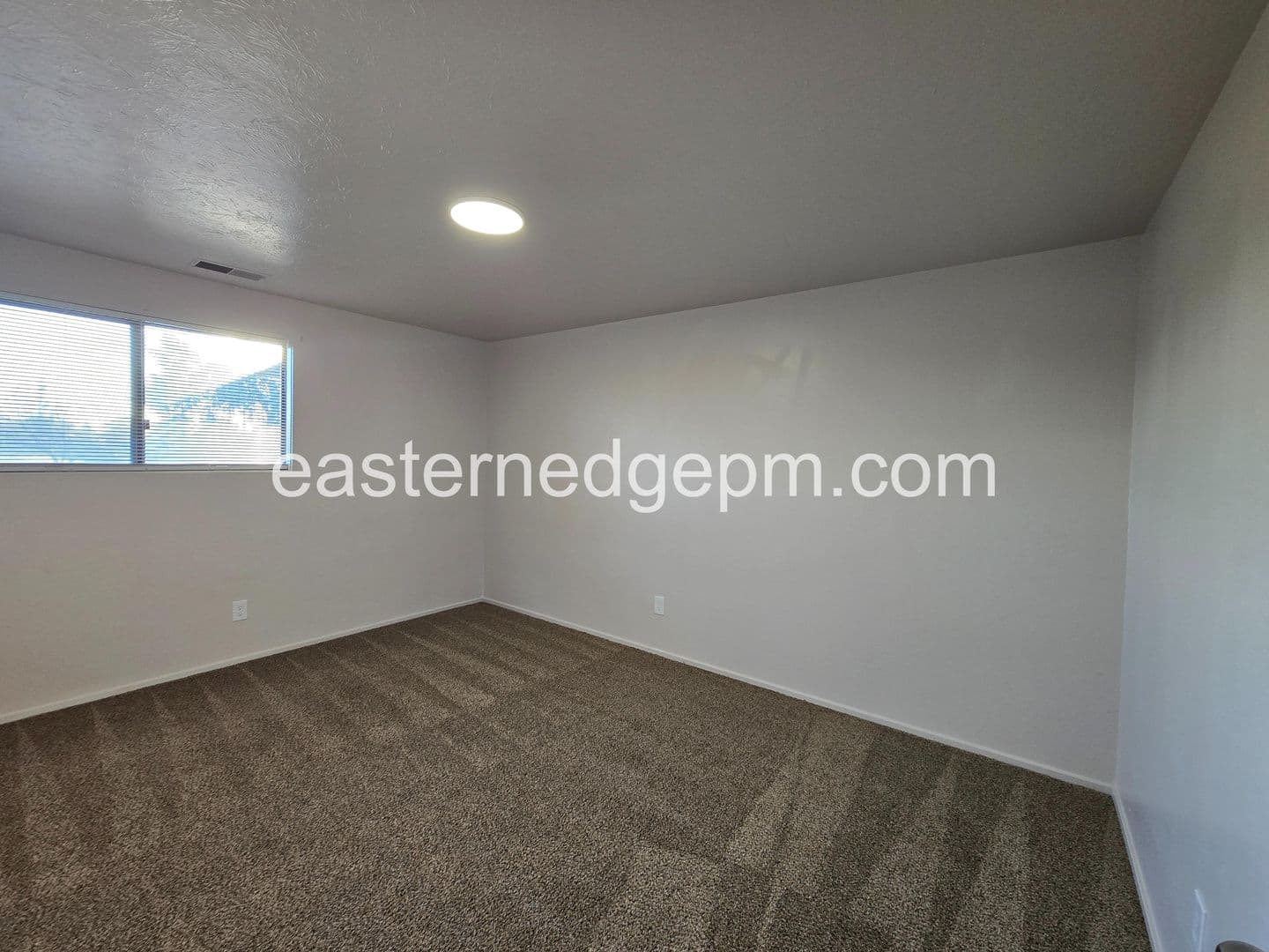 Ontario Apartment: 425 -431 NW 8th Street