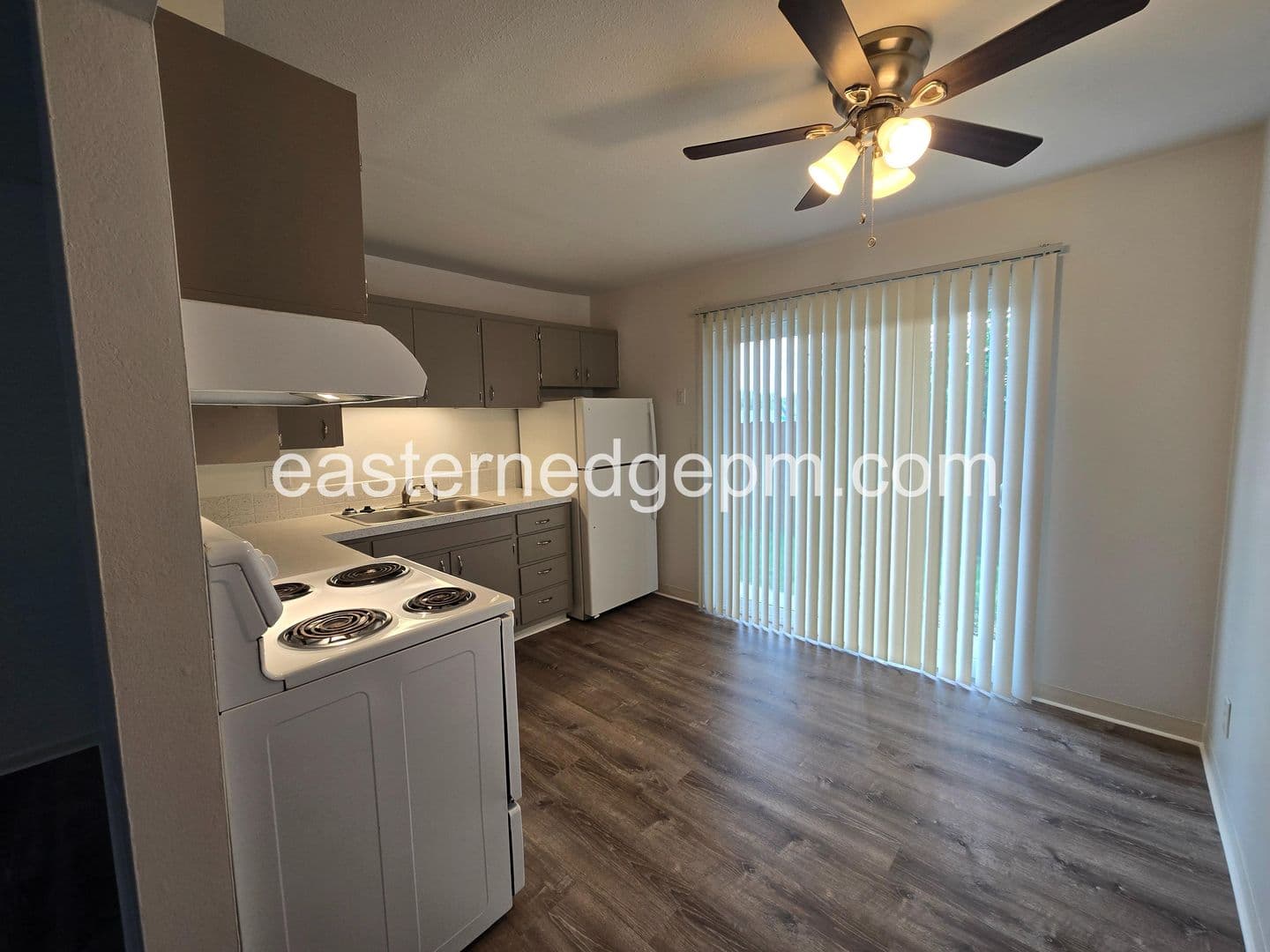 Ontario Apartment: 305-339 NW 8th Avenue