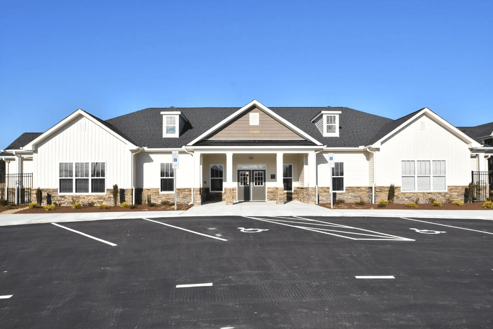 Greenville Apartment: 3400 Briarcliff Drive