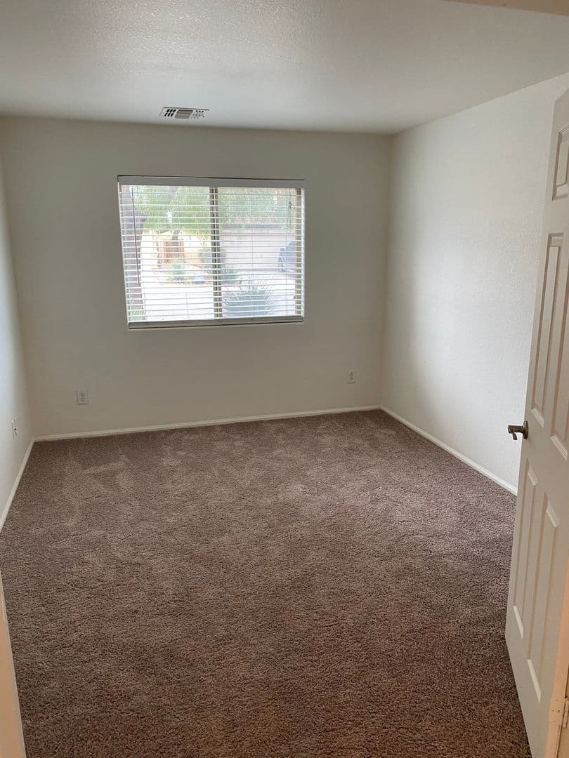 San Tan Valley House: 4150 E Azurite Rd