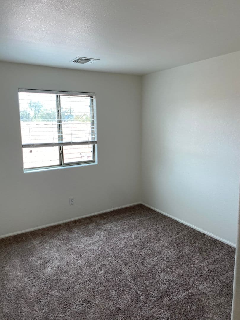 San Tan Valley House: 4150 E Azurite Rd