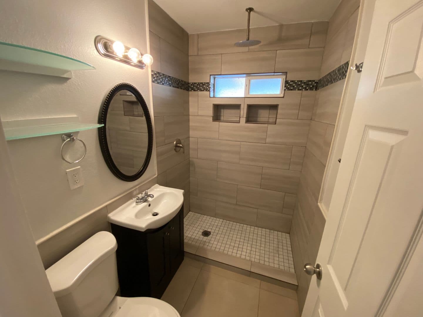 Phoenix House: 2032 W Medlock Drive