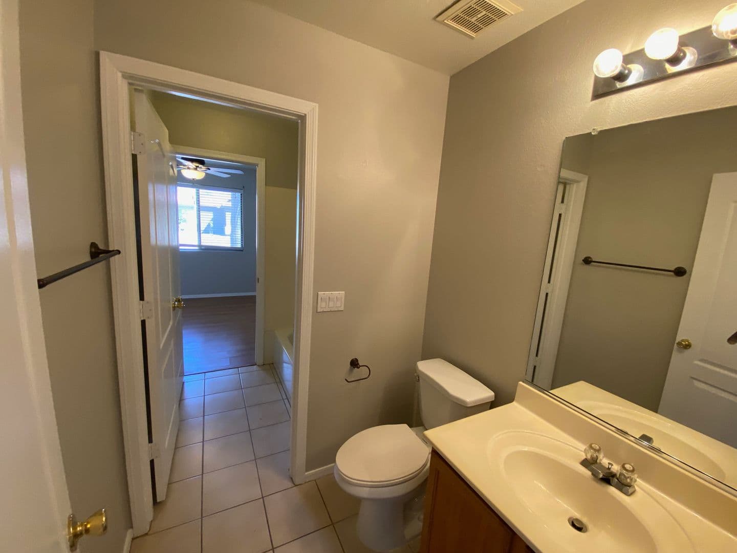 San Tan Valley House: 30351 N Maple Chase Drive