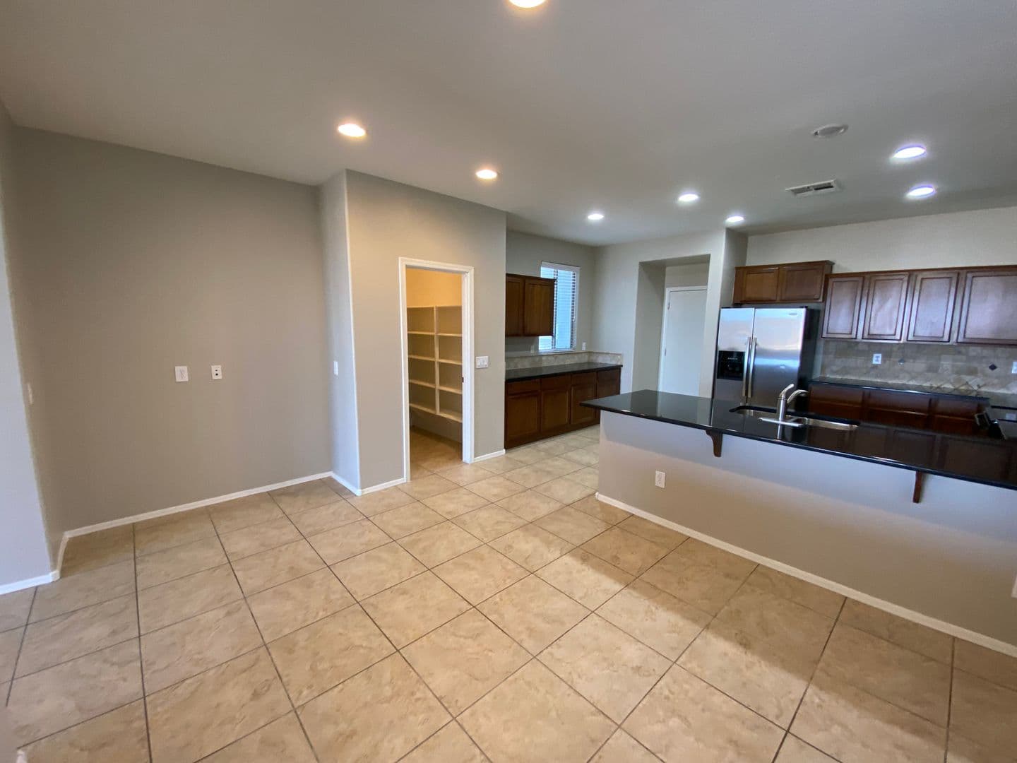 Maricopa House: 36971 W Oliveto Ave