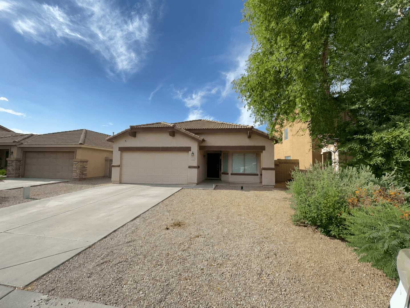 San Tan Valley House: 712 E Christopher St