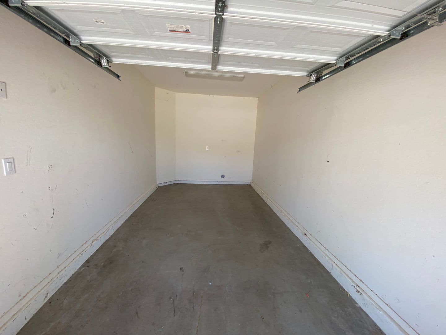 Maricopa House: 36971 W Oliveto Ave