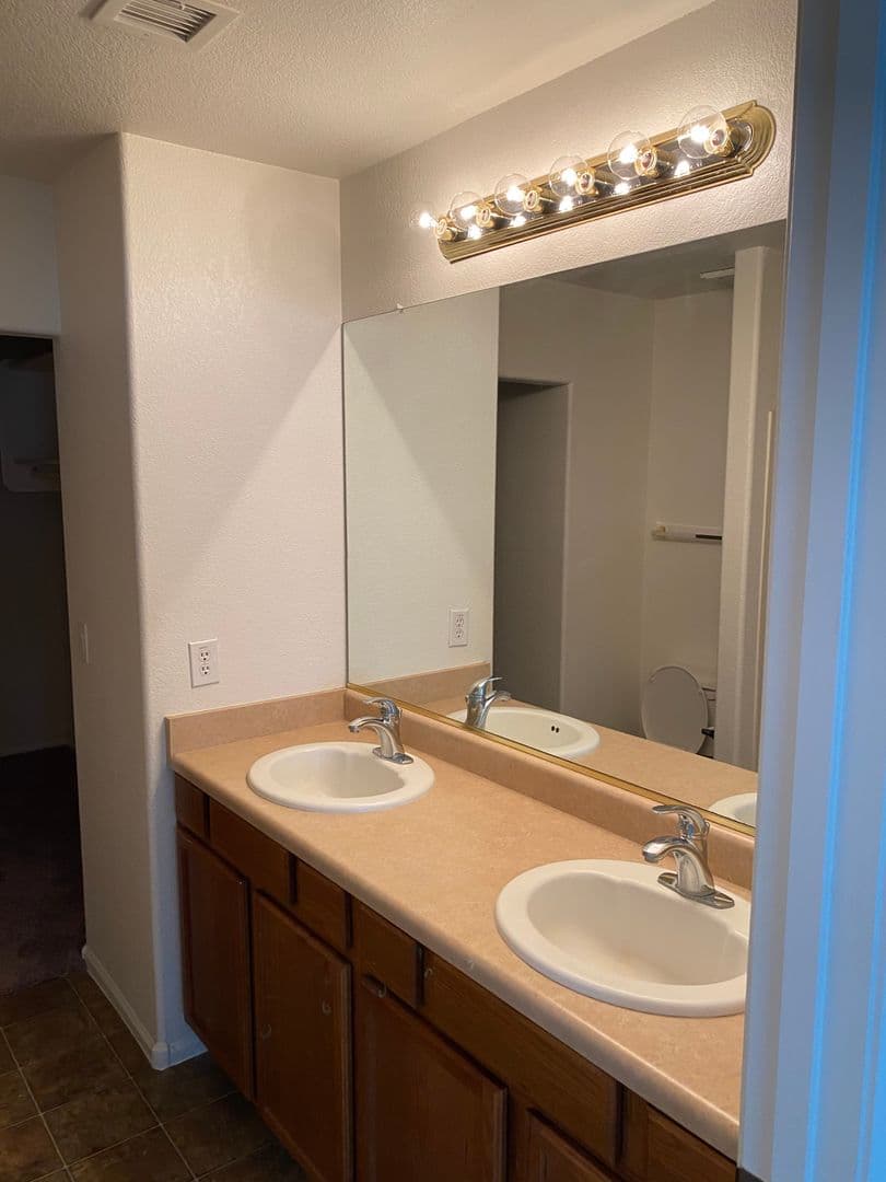 San Tan Valley House: 4150 E Azurite Rd