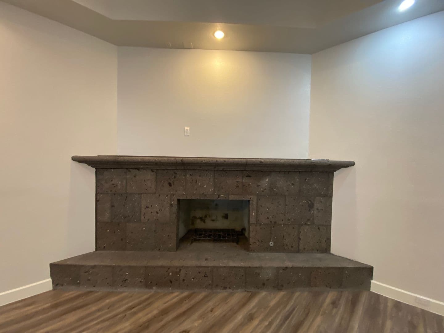Phoenix House: 2032 W Medlock Drive