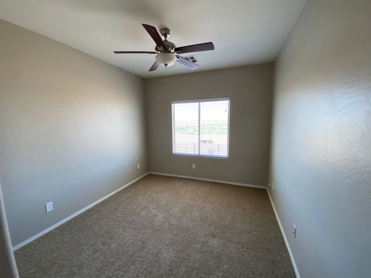 Maricopa House: 36971 W Oliveto Ave