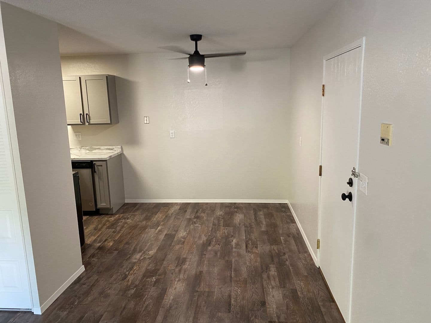 Duluth Apartment: 1711 E 1st St