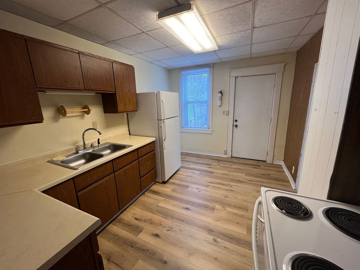 Duluth House: 425 E 5th St