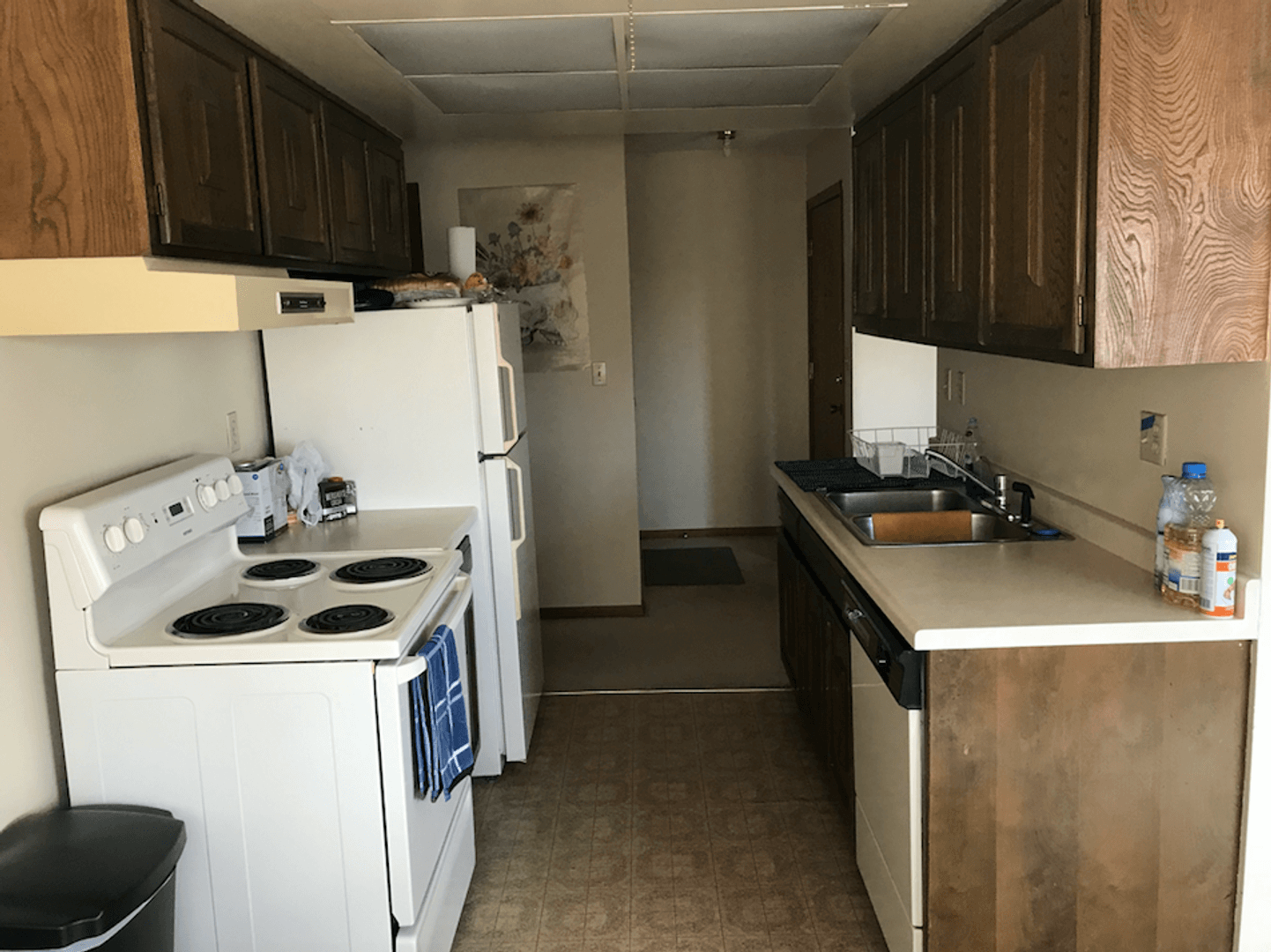 Duluth Apartment: 1701 Kenwood Avenue