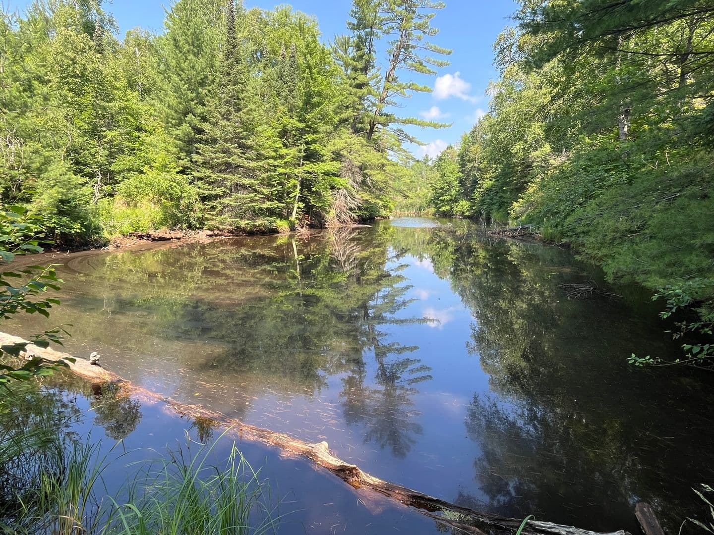 Cloquet House: 1513 S Highway 33