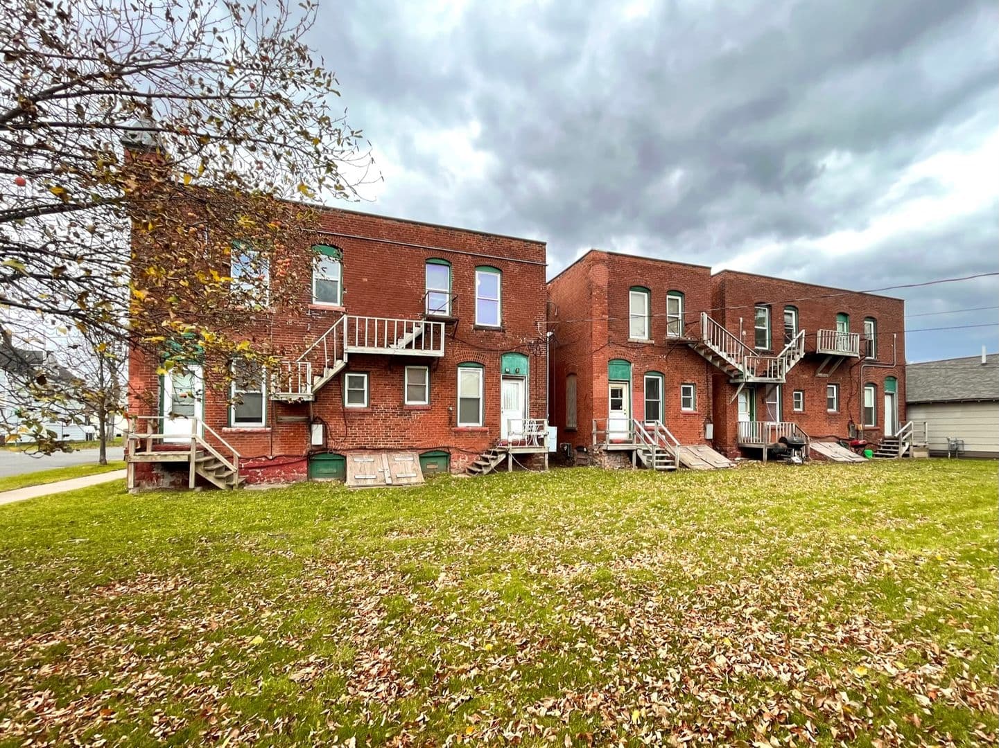 Superior Apartment: 1222-1230 Hughitt Ave