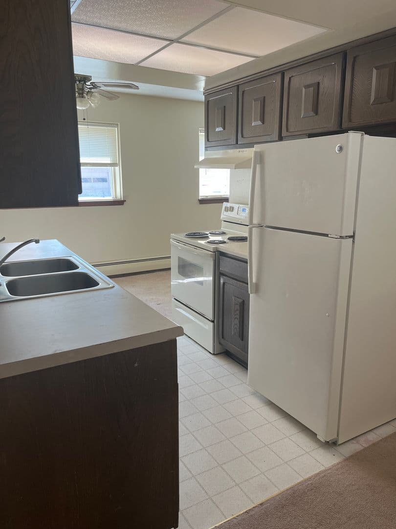 Duluth Apartment: 1410 Acre St