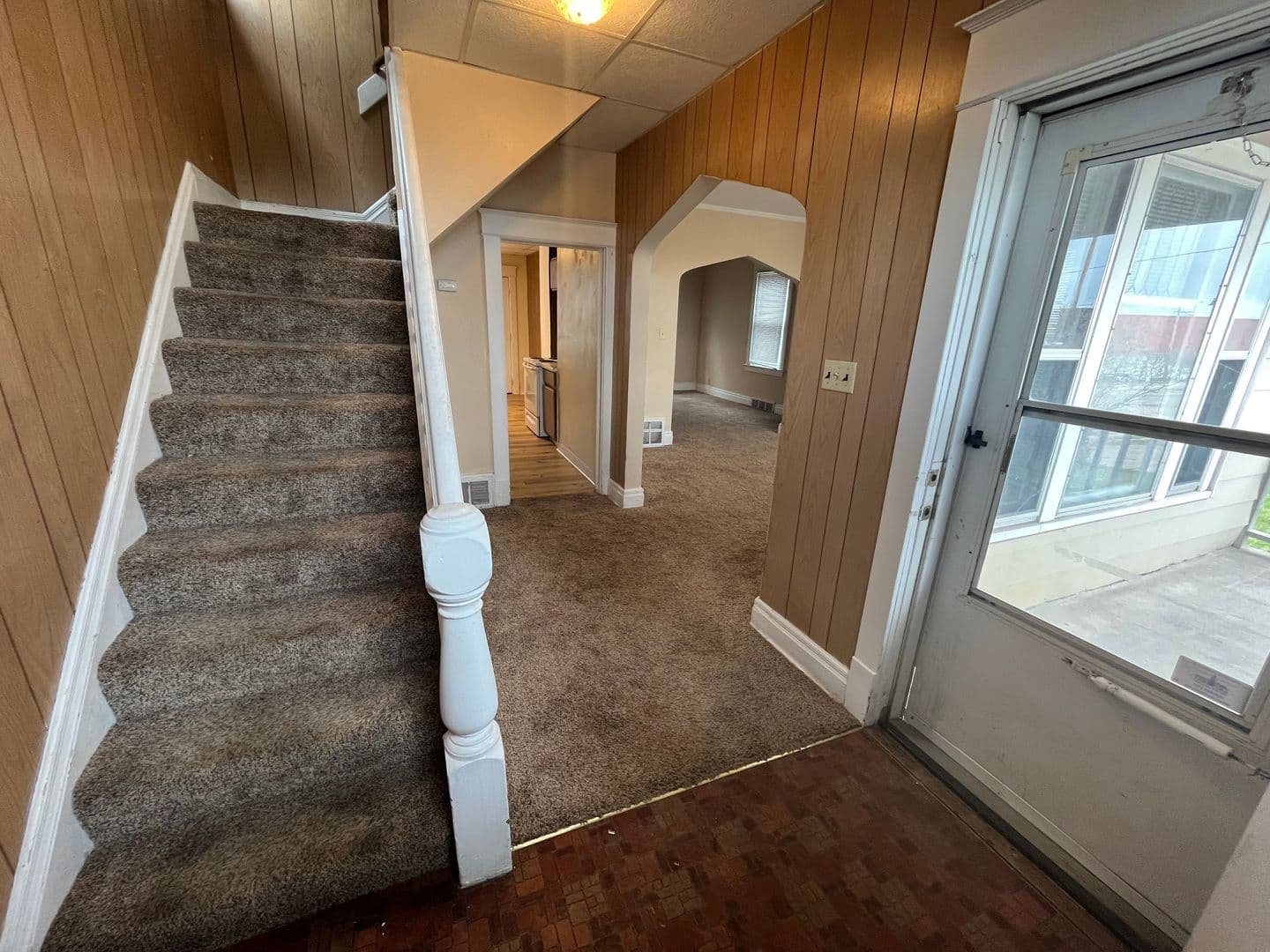 Duluth House: 425 E 5th St