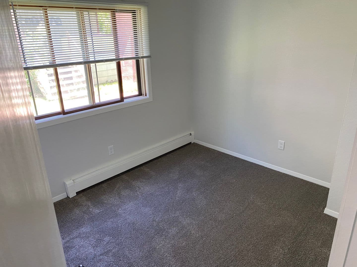 Duluth Apartment: 1711 E 1st St