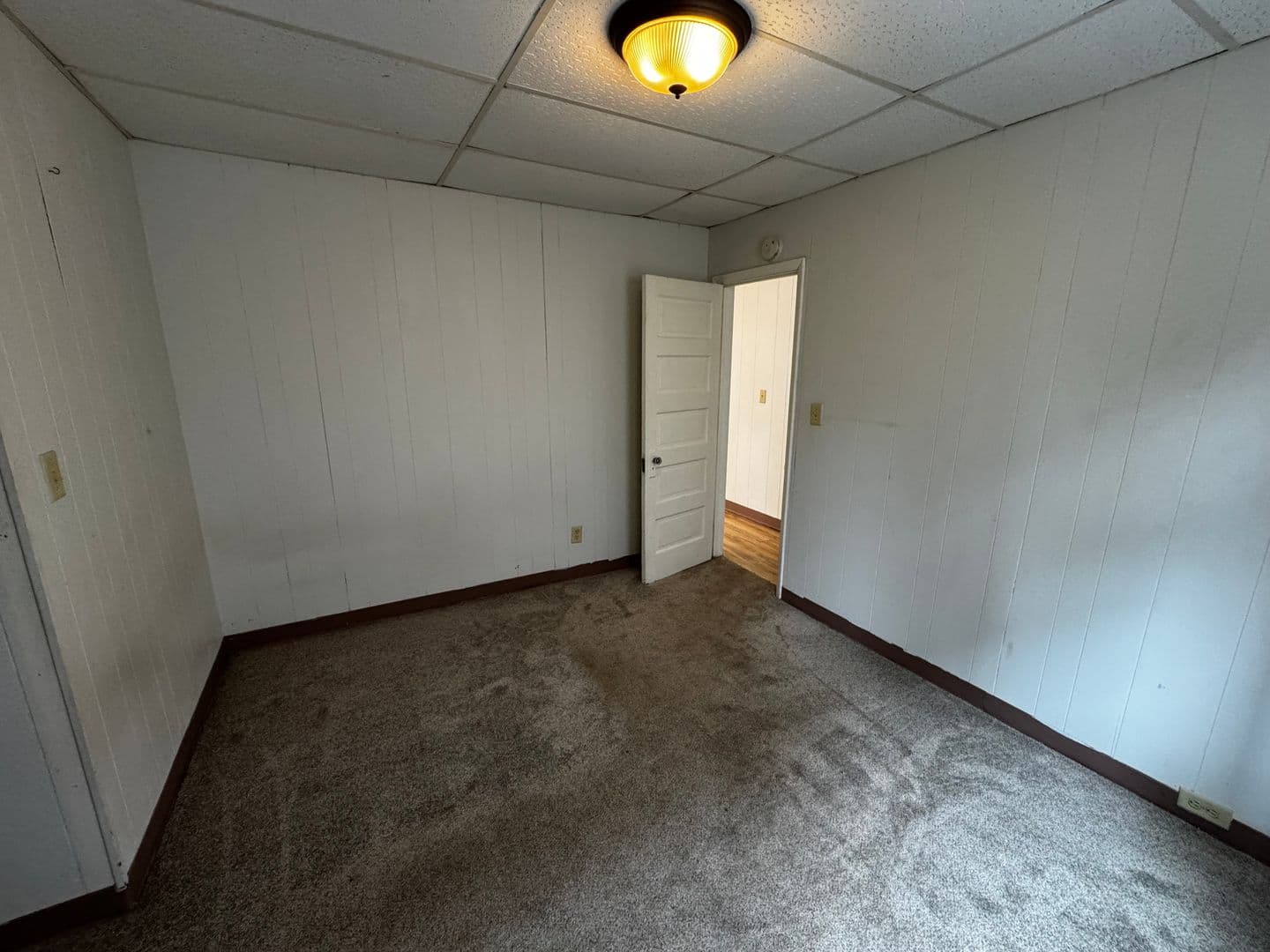 Duluth Apartment: 113-115 N 22nd Ave W