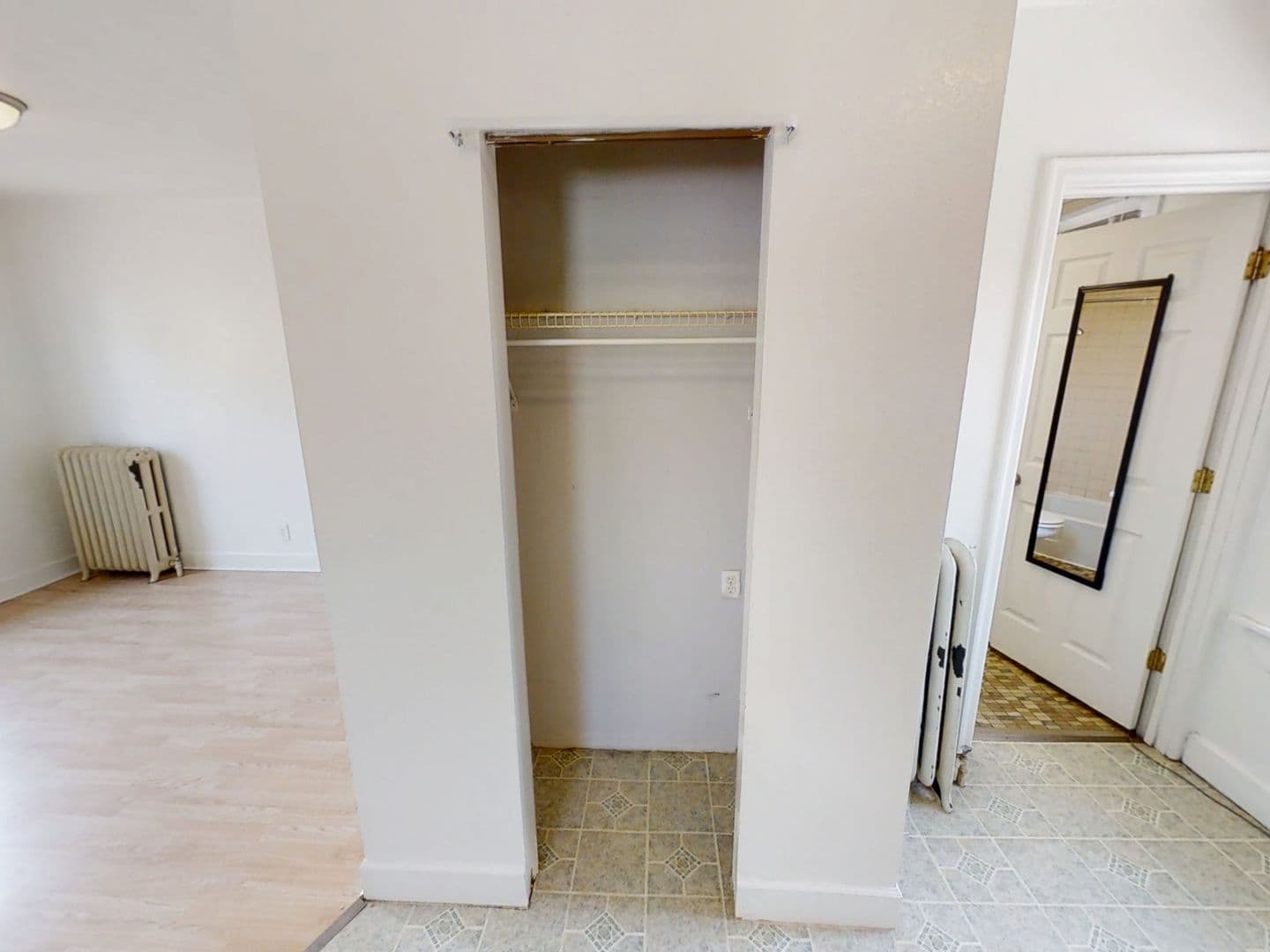 Duluth Apartment: 113-115 N 22nd Ave W