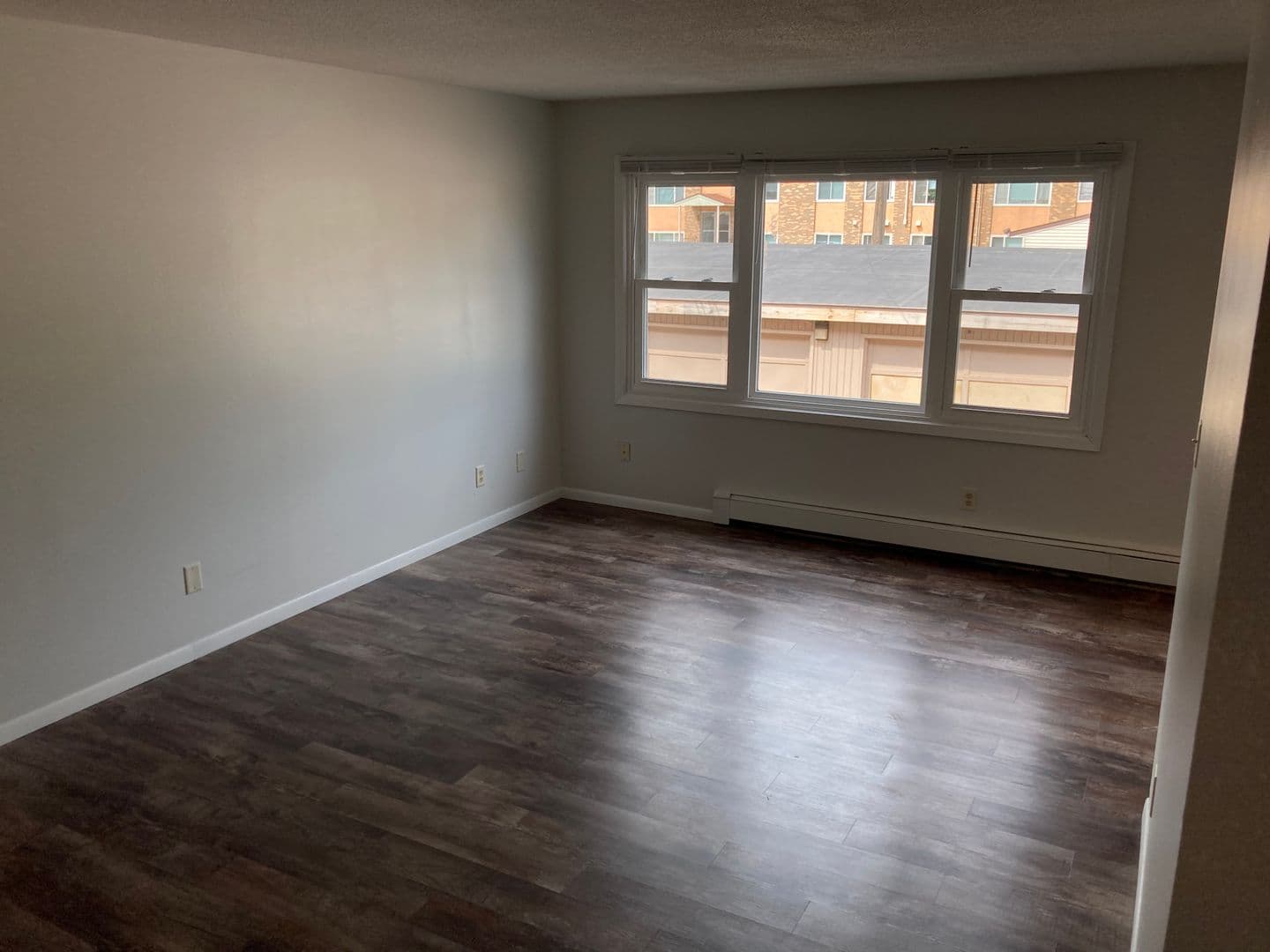 Duluth Apartment: 1410 Acre St