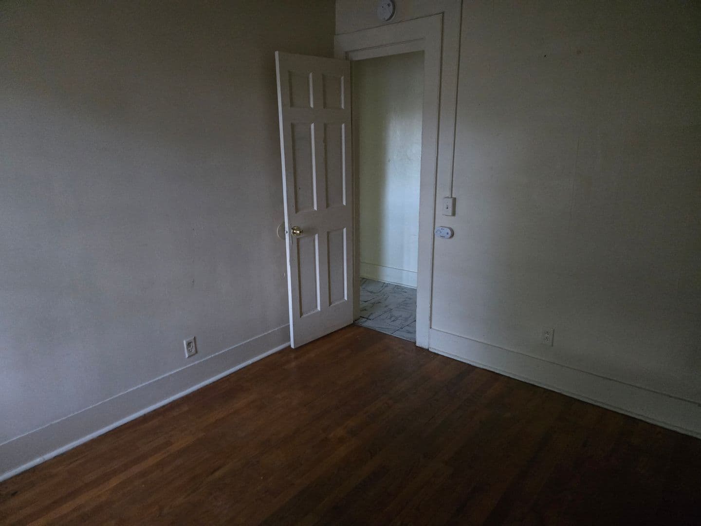 Syracuse Apartment: 610 Turtle St.