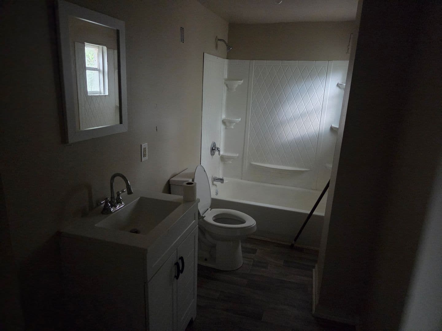 Syracuse Apartment: 630 Carbon St