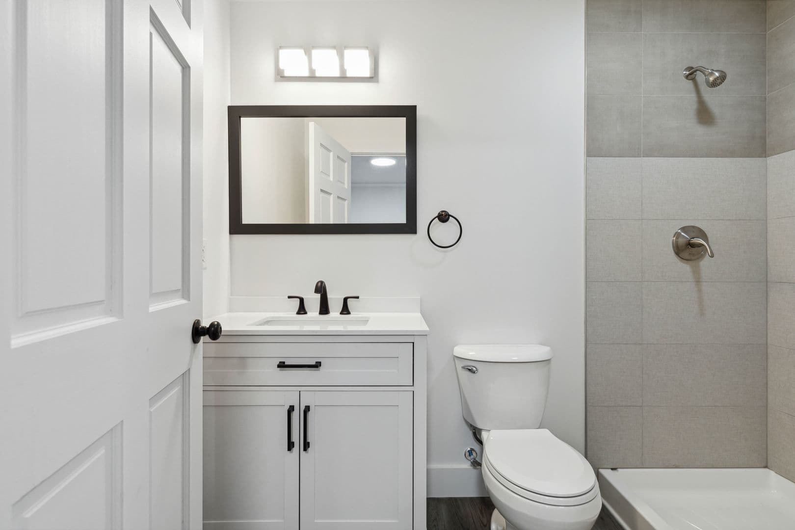 Syracuse Apartment: 415 Herkimer St