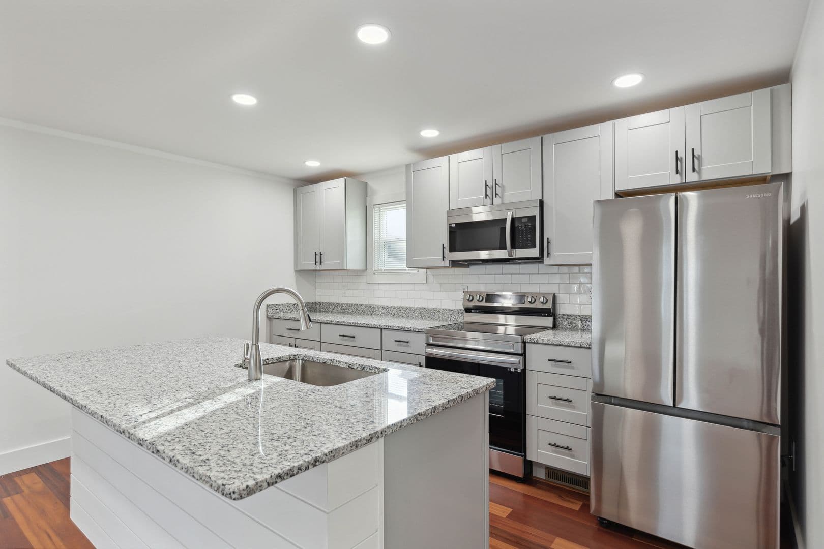 Syracuse Apartment: 415 Herkimer St