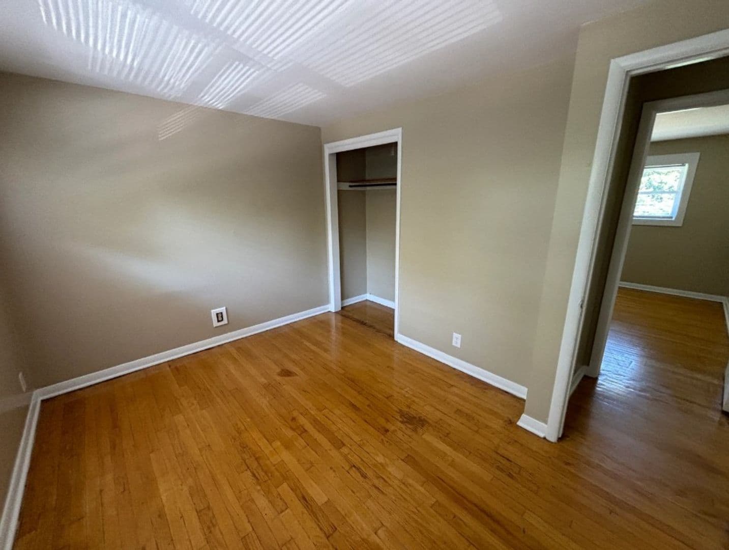 Syracuse Apartment: 110-118 Milburn Dr