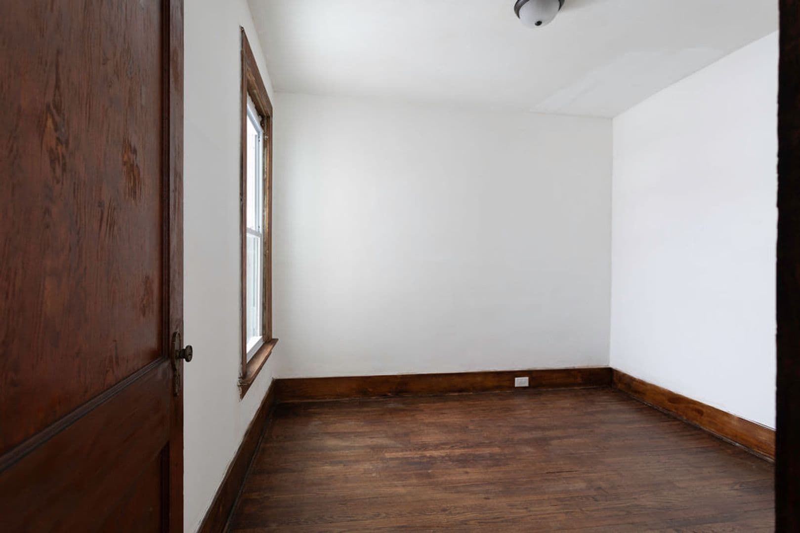 Syracuse House: 202 Charles Ave