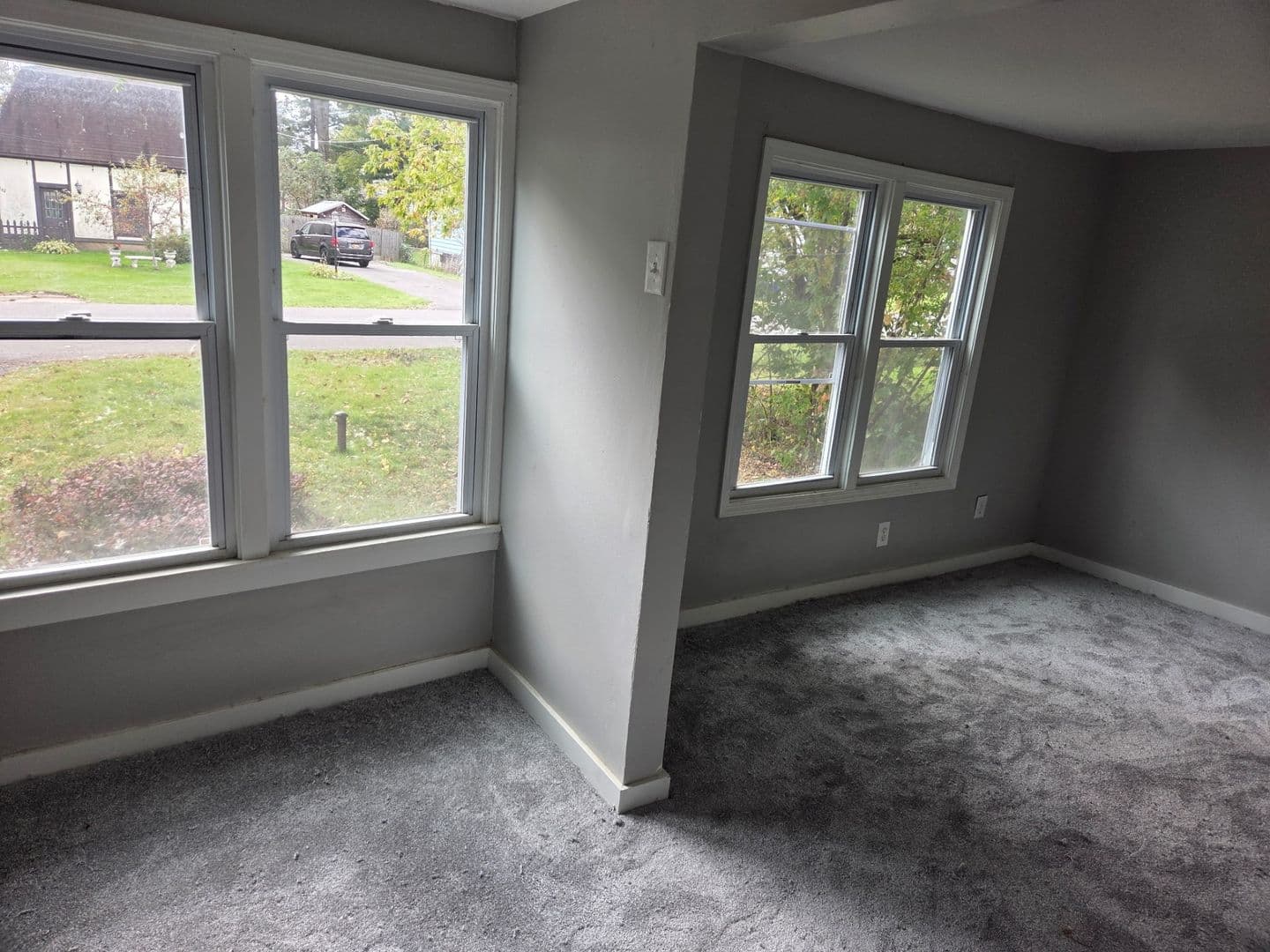 Syracuse House: 303 Melrose Dr