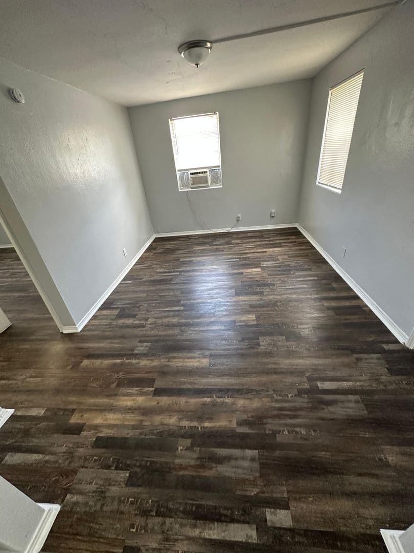 Jacksonville Apartment: 1364 Harrison St.