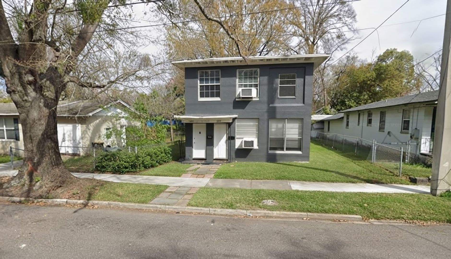 Jacksonville Apartment: 1923-1925 Ella St