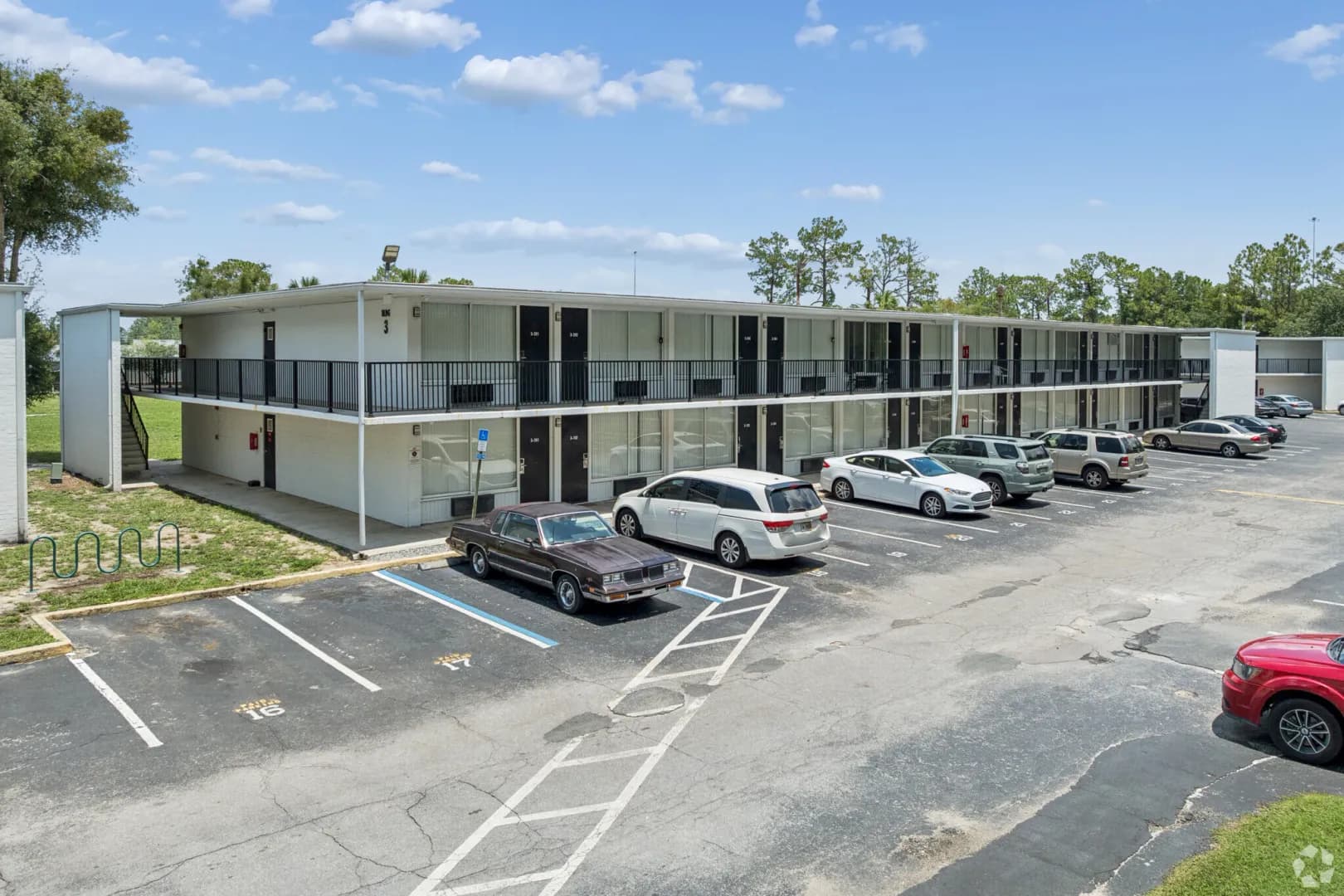 Jacksonville Apartment: 1057 Broward Rd.