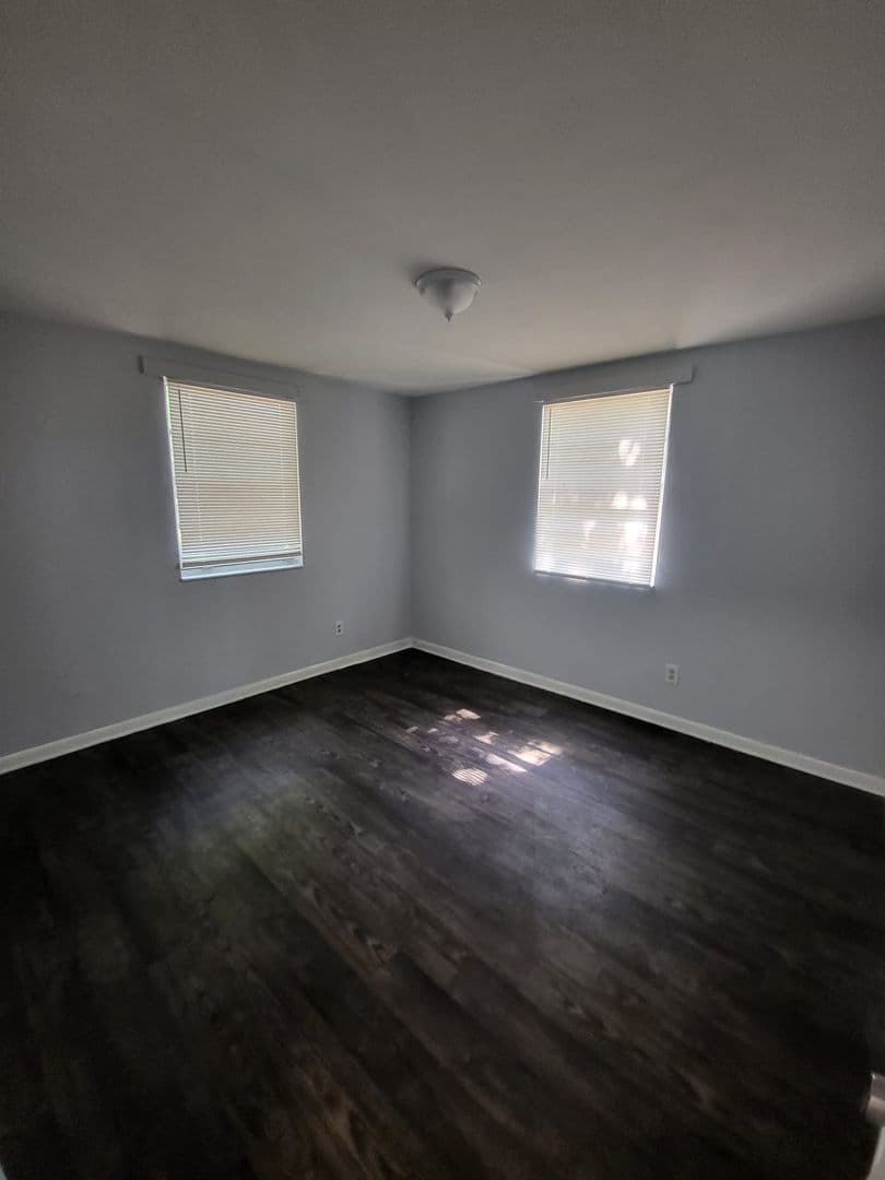 Jacksonville Apartment: 1625 W 26th St.