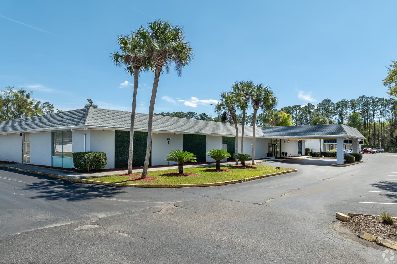 Jacksonville Apartment: 1057 Broward Rd.