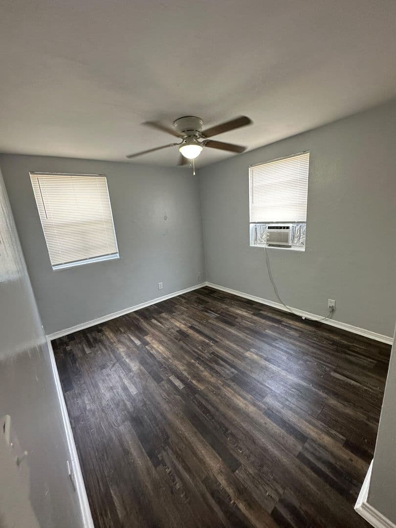 Jacksonville Apartment: 1364 Harrison St.