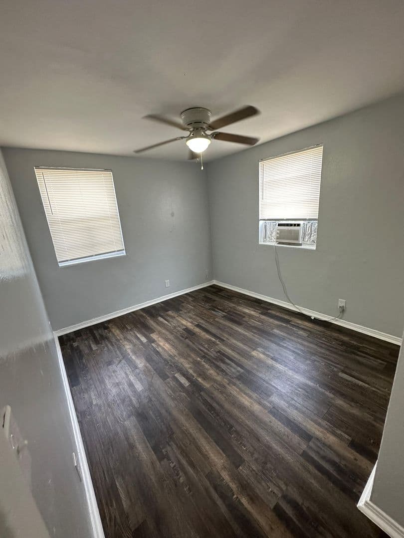 Jacksonville Apartment: 1364 Harrison St.