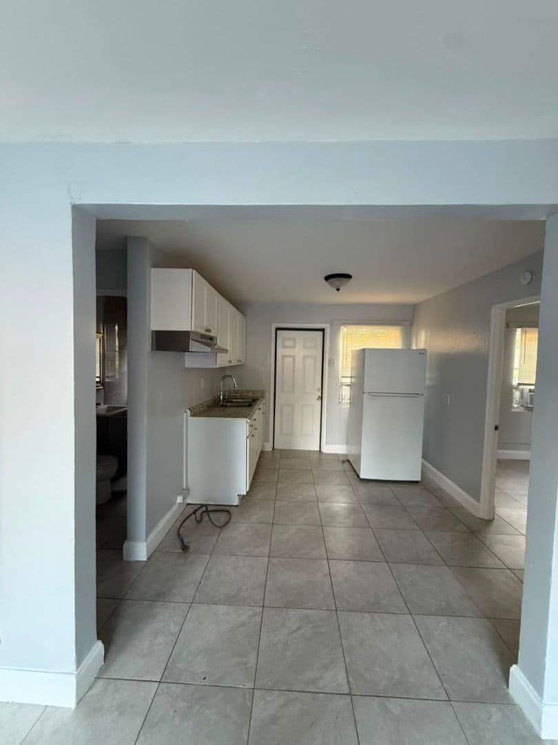 Jacksonville Apartment: 1773 Mount Herman #A-D