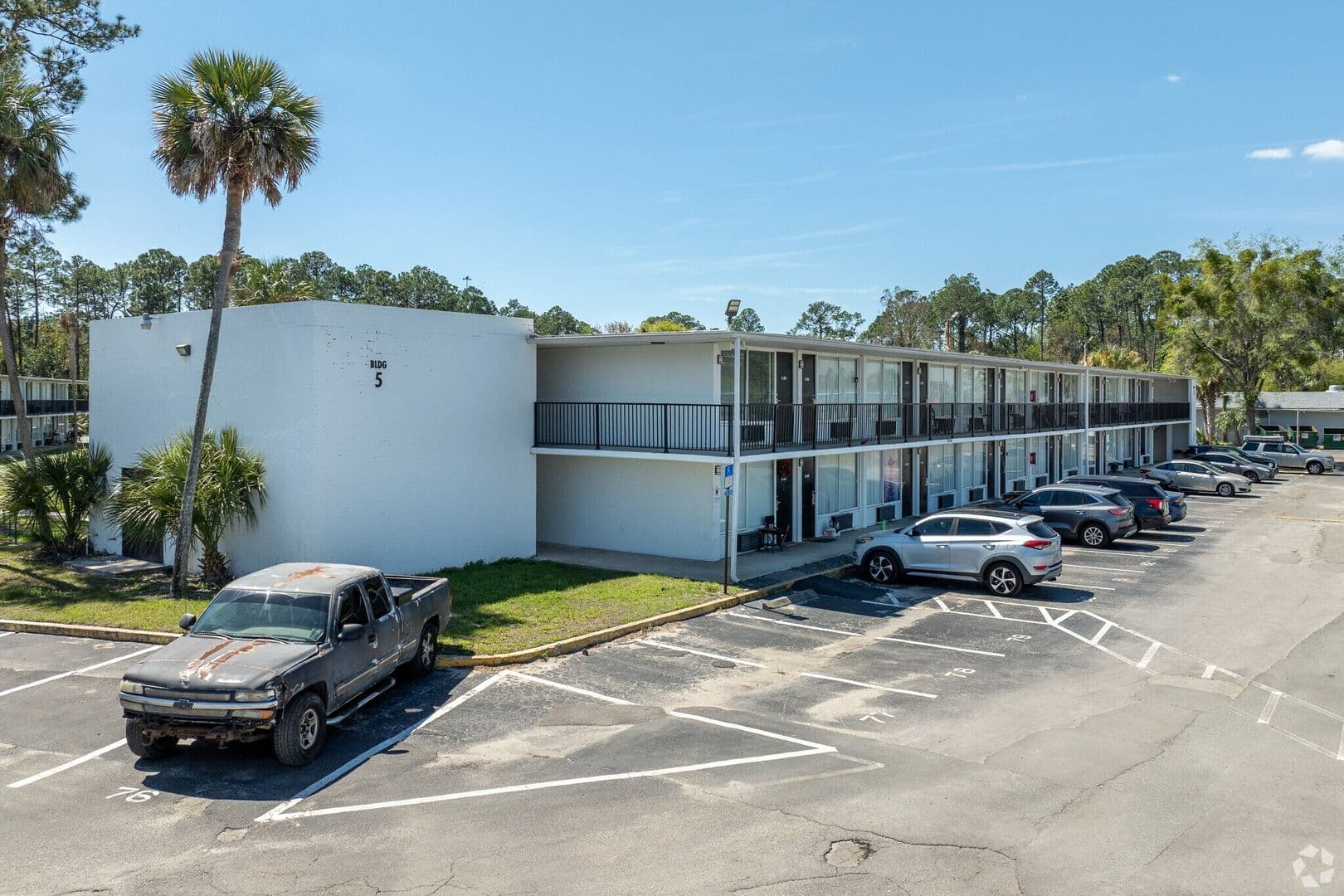Jacksonville Apartment: 1057 Broward Rd.