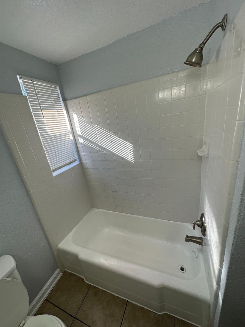 Jacksonville Apartment: 1803/1805 W 44th. St.