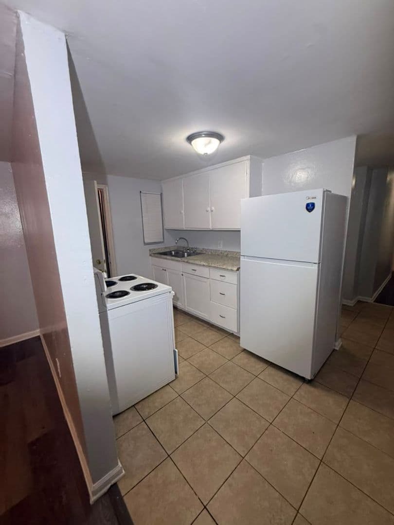 Jacksonville Apartment: 2110/2112 Brooklyn Rd.